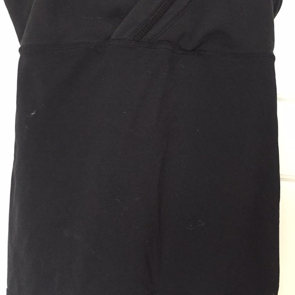 Lulu lemon workout top - Picture 2 of 3